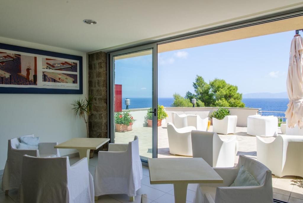Hotel Arenella Giglio Porto Eksteriør billede