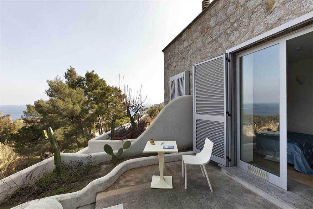 Hotel Arenella Giglio Porto Eksteriør billede
