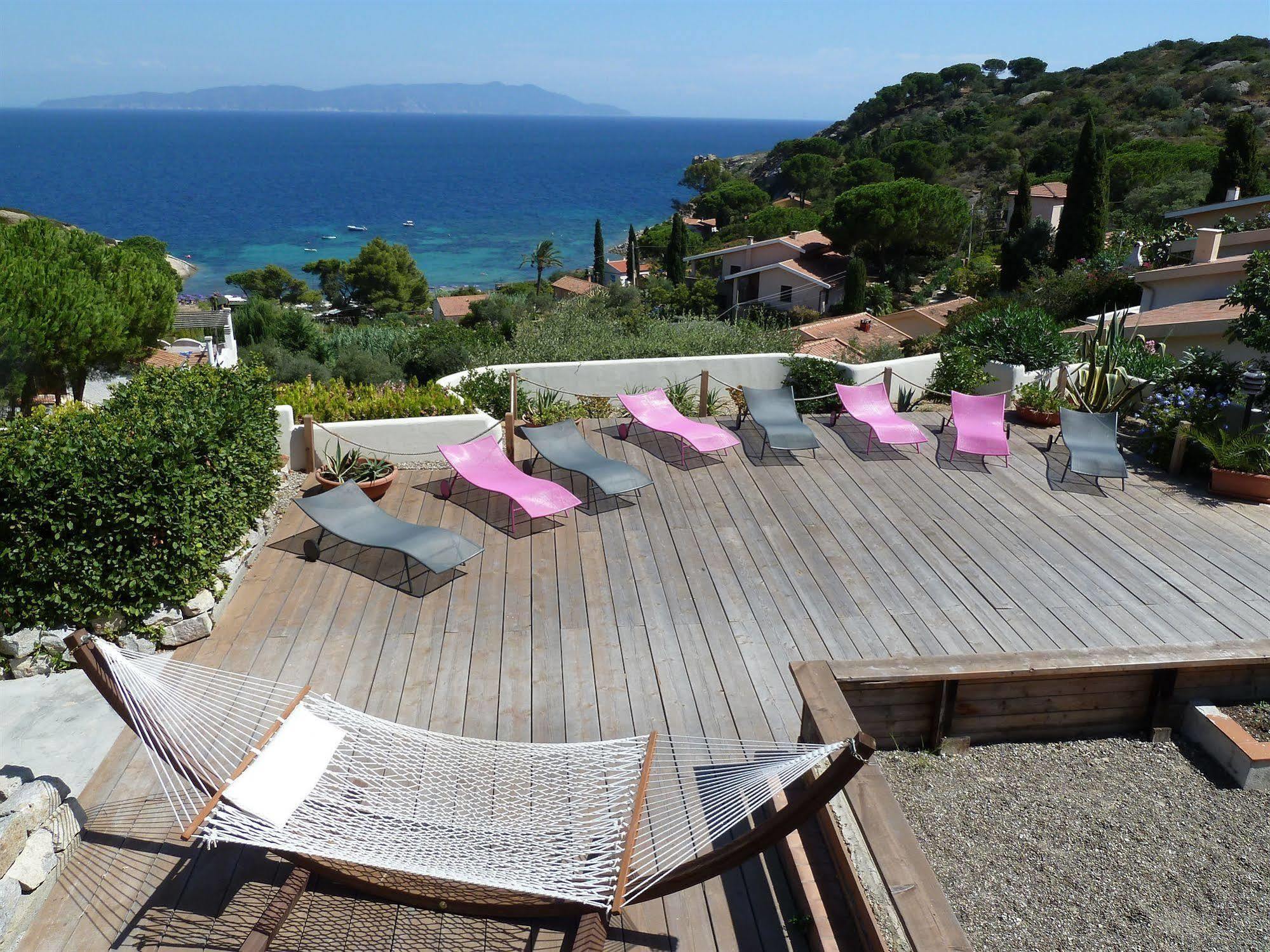 Hotel Arenella Giglio Porto Eksteriør billede