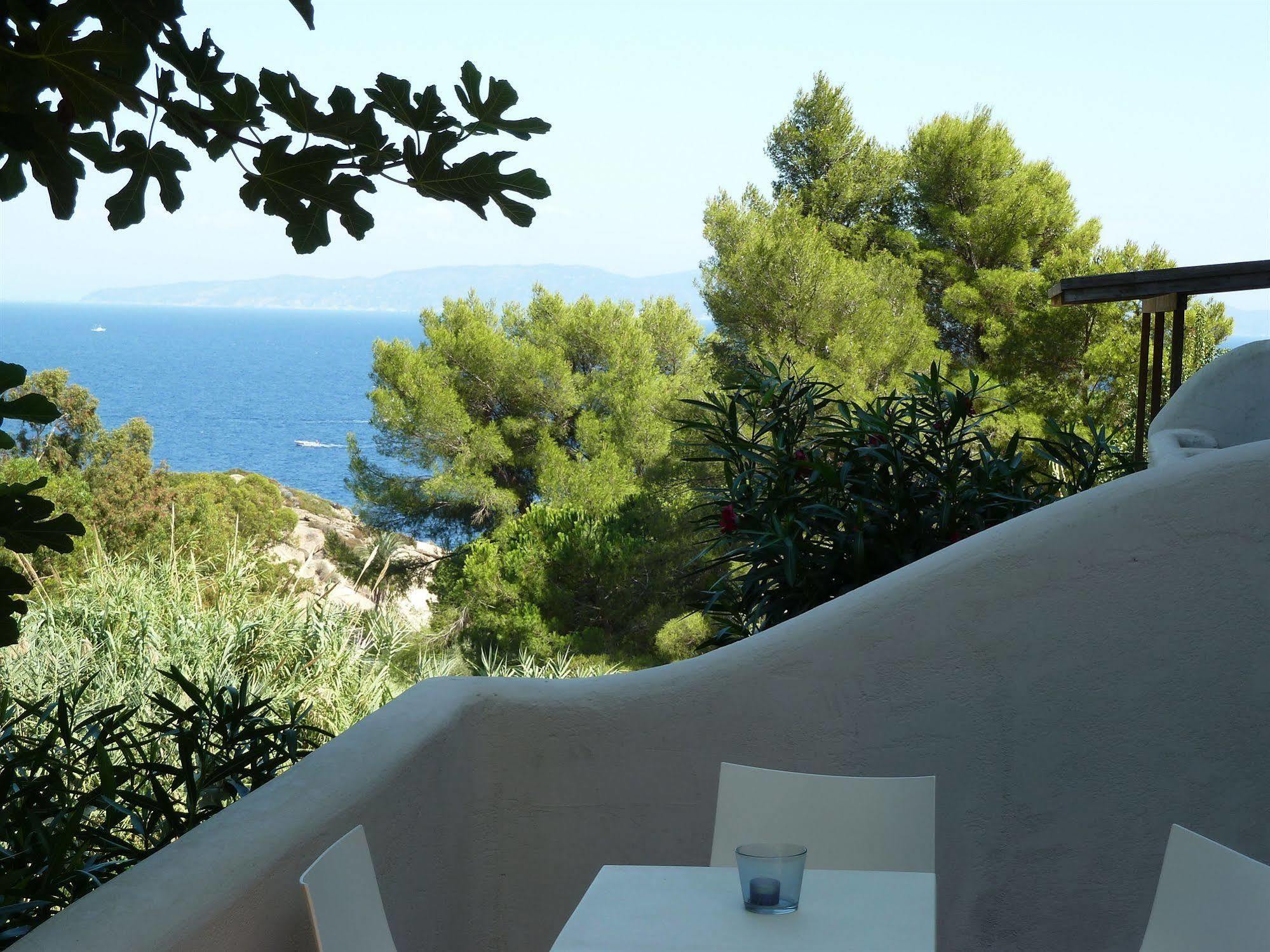 Hotel Arenella Giglio Porto Eksteriør billede