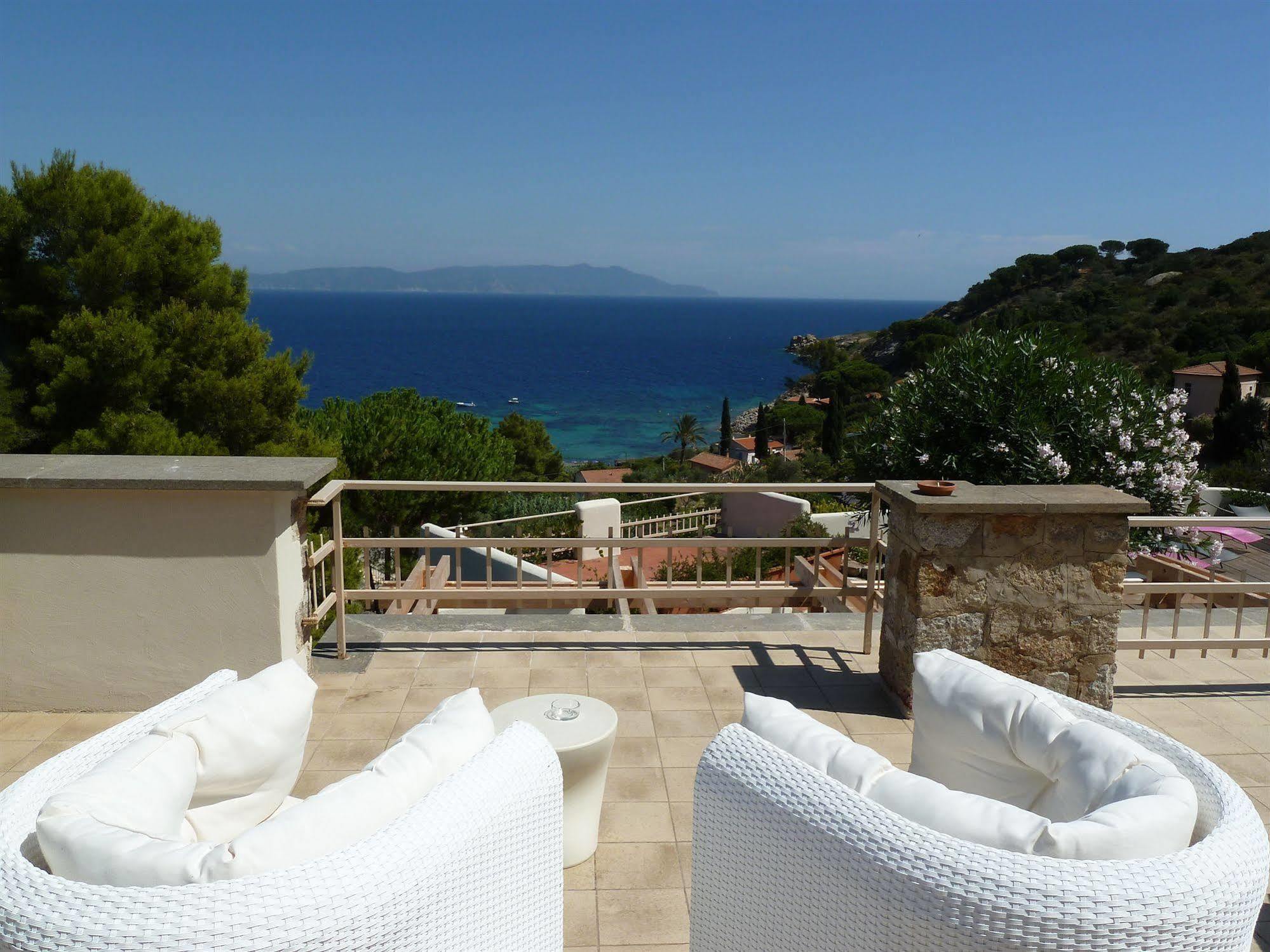 Hotel Arenella Giglio Porto Eksteriør billede